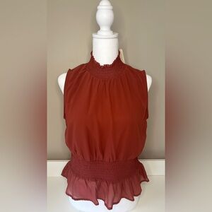 Sleeveless Lined Women’s Blouse